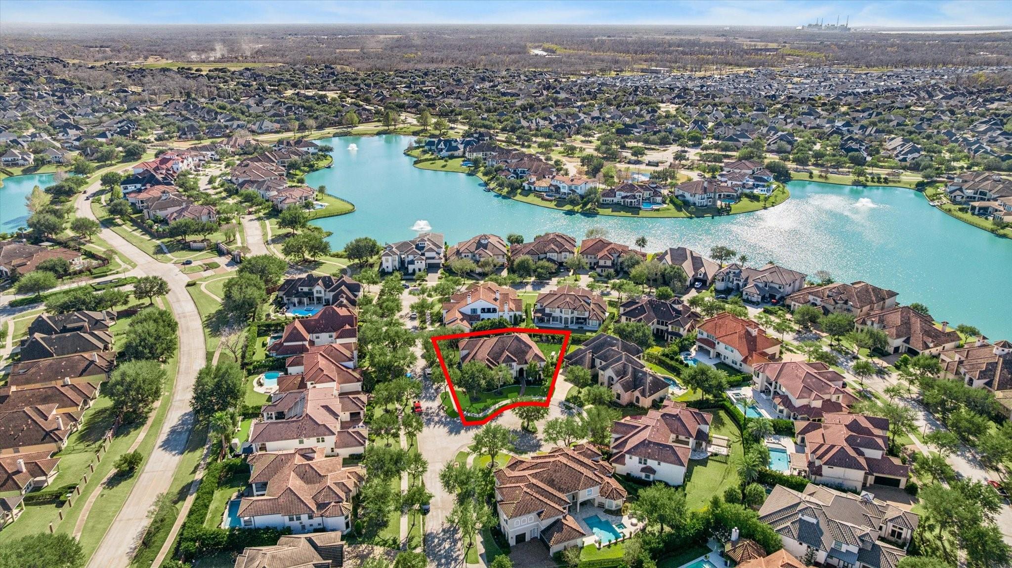 Sugar Land, Texas, 77479, United States, 6 Bedrooms Bedrooms, ,5 BathroomsBathrooms,Residential,Active,2021612