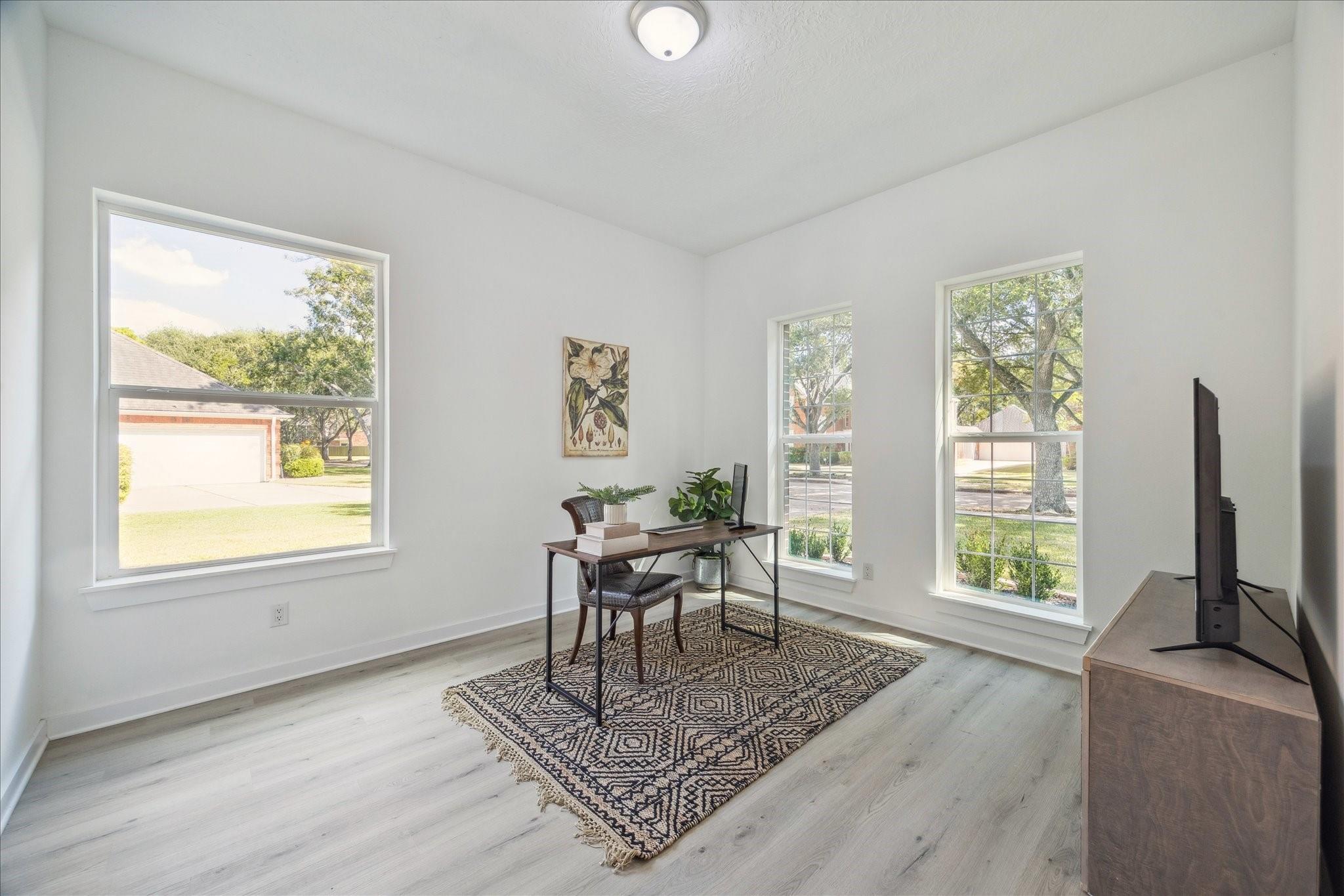 3303 Vista Lake Drive