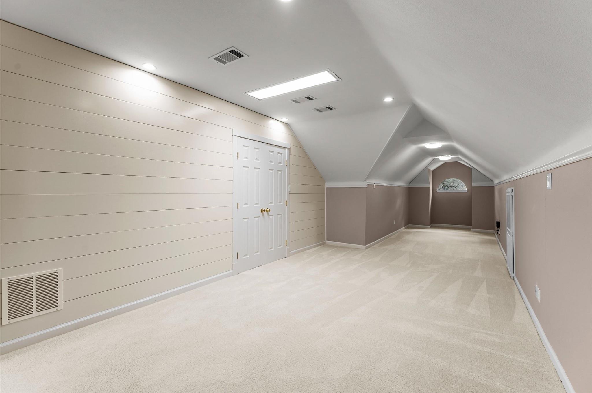 Conroe, Texas, 77304, United States, 5 Bedrooms Bedrooms, ,5 BathroomsBathrooms,Residential,Active,2022314