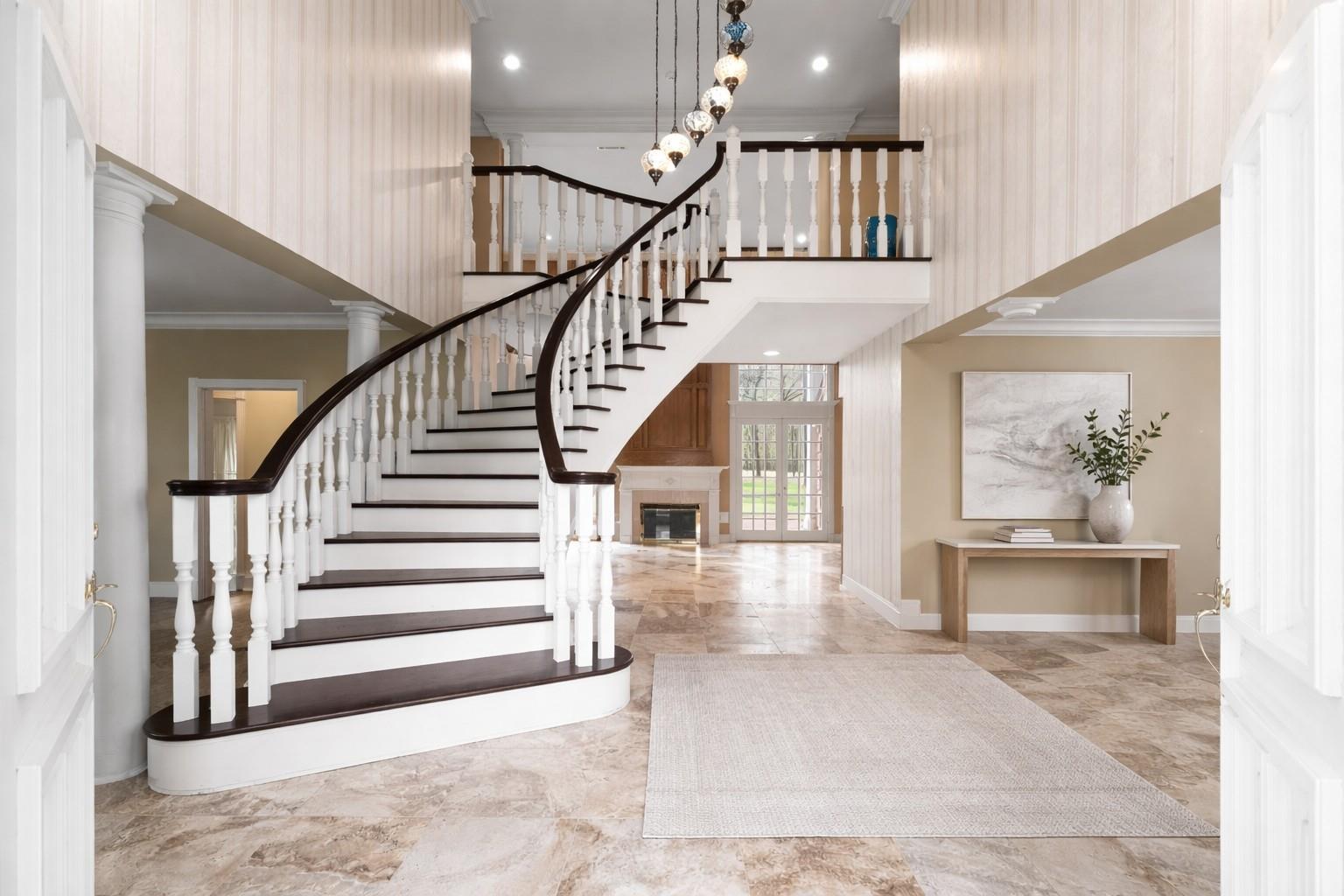 5437 Pine Springs Court