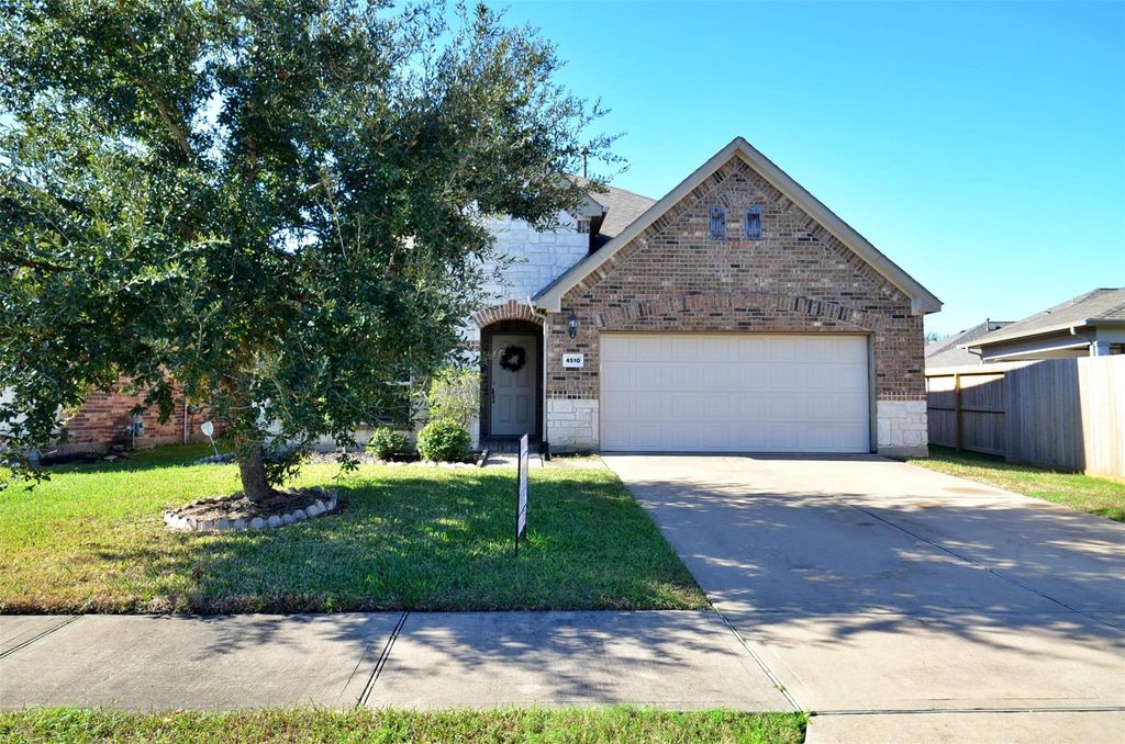 Photo of 4510 Brant Crossing Drive, Katy, TX 77494 (MLS # 10306723)