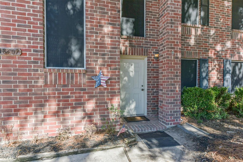 Photo of 18607 Twigsworth Lane, Humble, TX 77346 (MLS # 57960623)