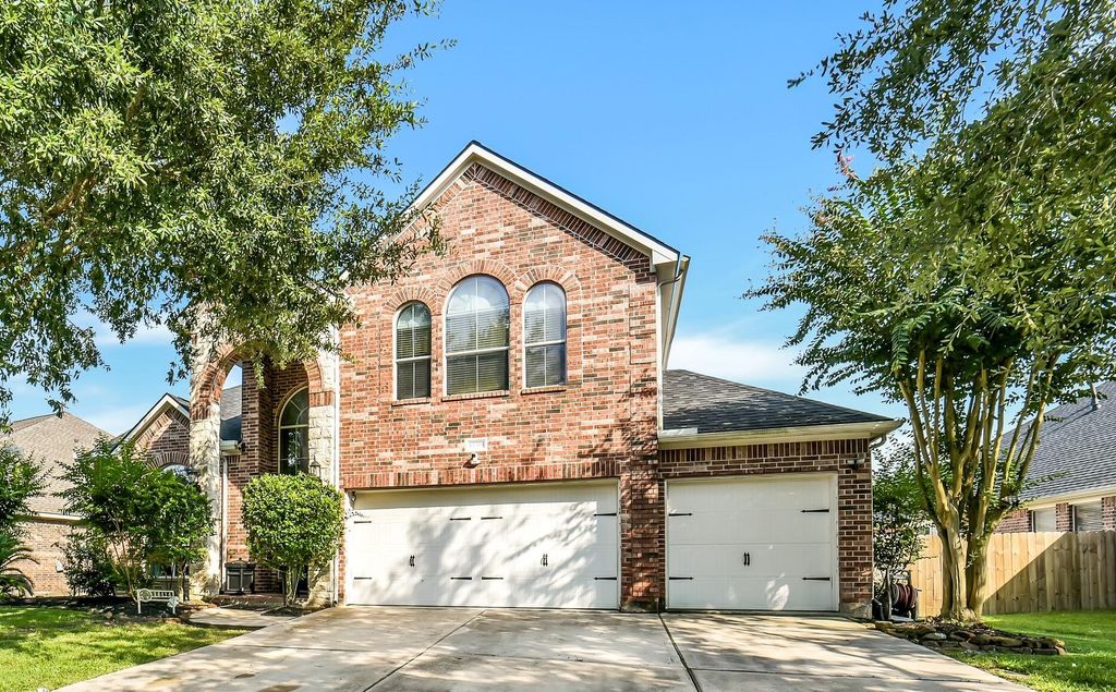 Photo of 14414 Carolina Hollow Lane, Houston, TX 77044 (MLS # 69655229)