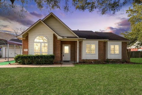 Photo of 1945 Dorothy Lane, Sealy, TX 77474 (MLS # 80911155)