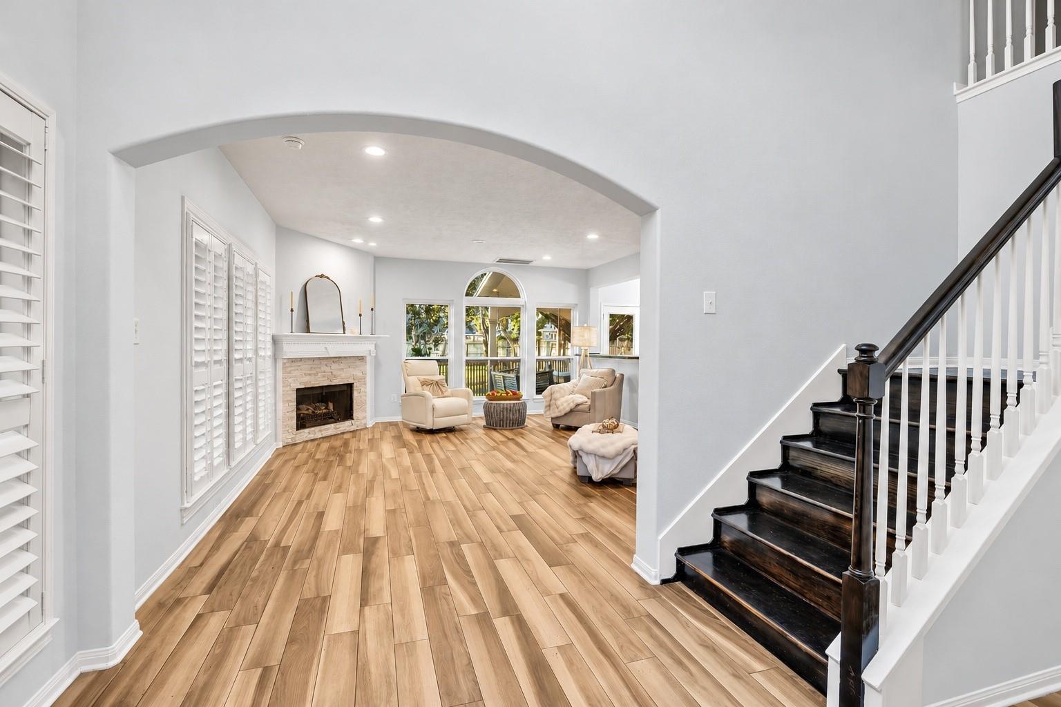 1408 S Friendswood Drive 1301