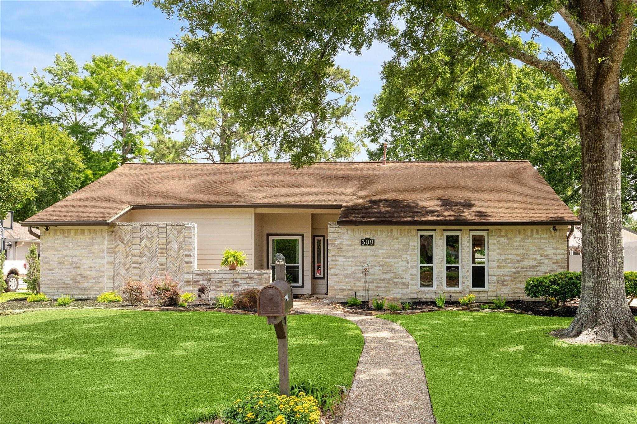 508 Williamsburg Circle