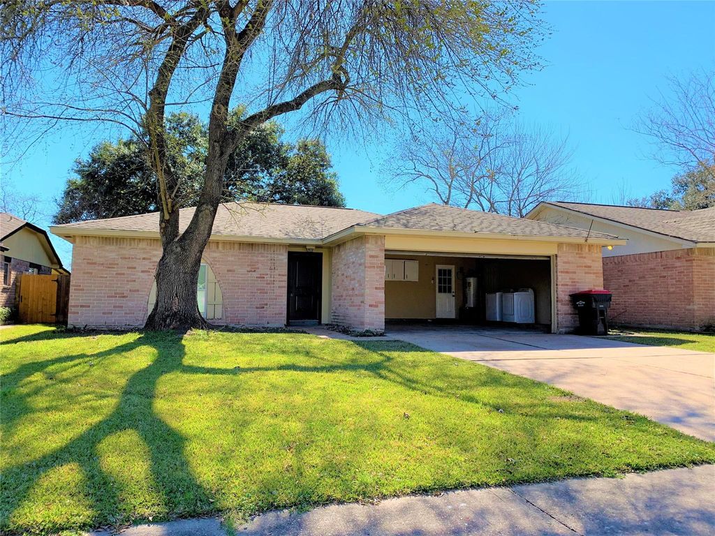 Photo of 10011 Appleridge Drive, Houston, TX 77070 (MLS # 227191)