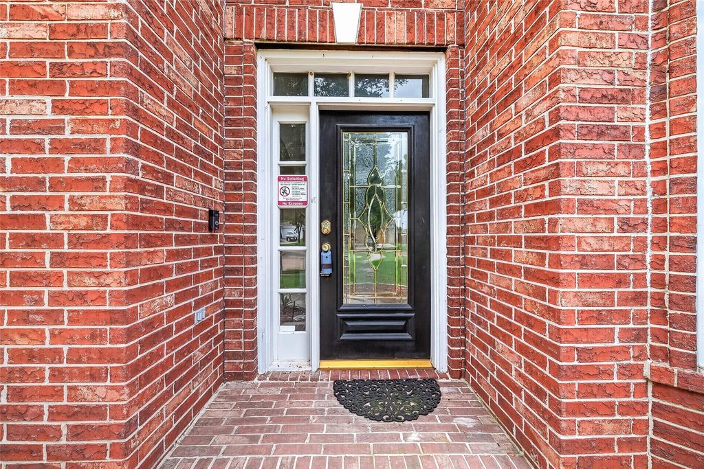 Photo of 12519 Boxwood Way Lane, Houston, TX 77041 (MLS # 93941136)