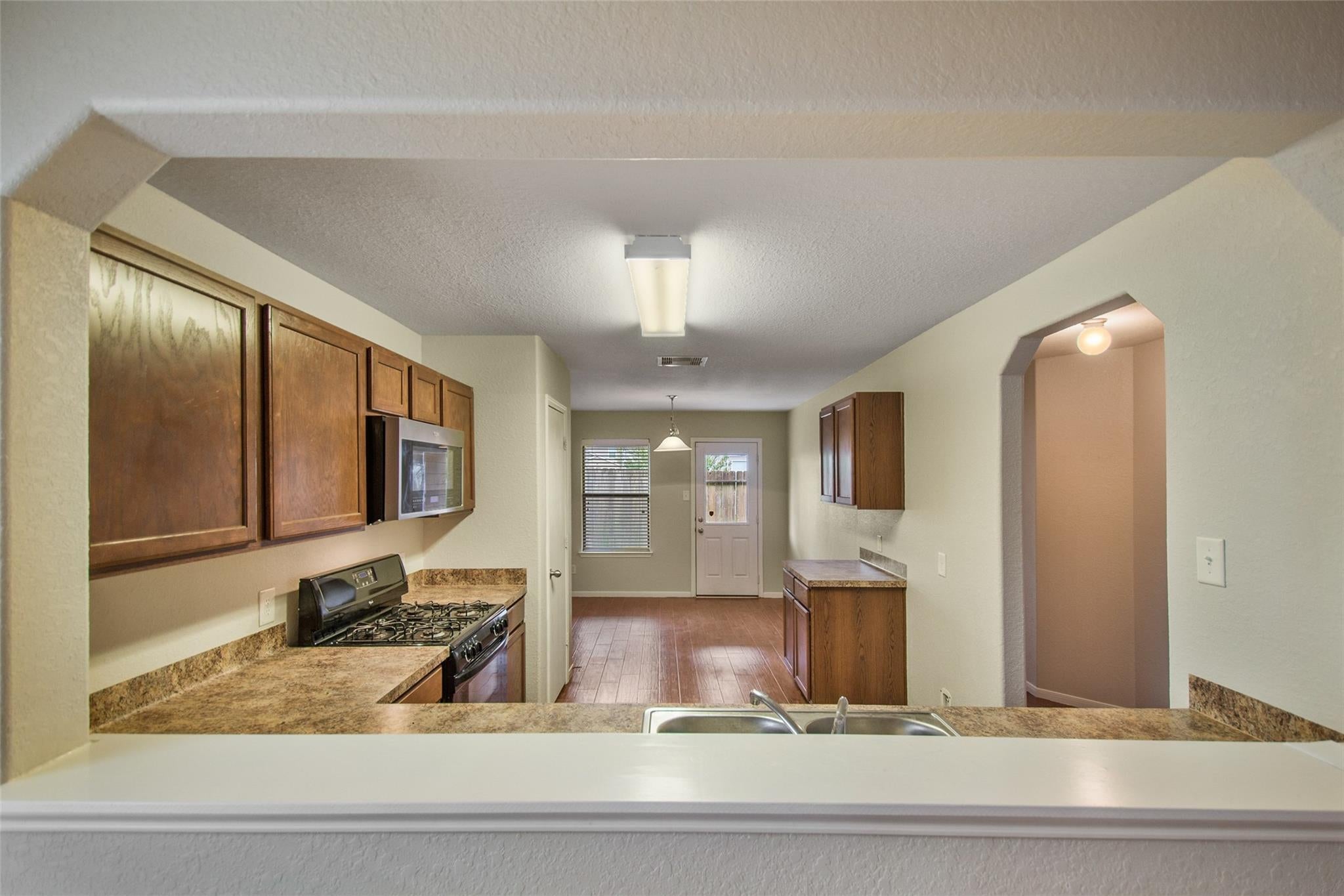 15426 Sableton Crest Lane