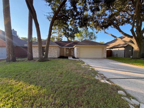 Photo of 18614 Twigsworth Lane, Humble, TX 77346 (MLS # 38421347)