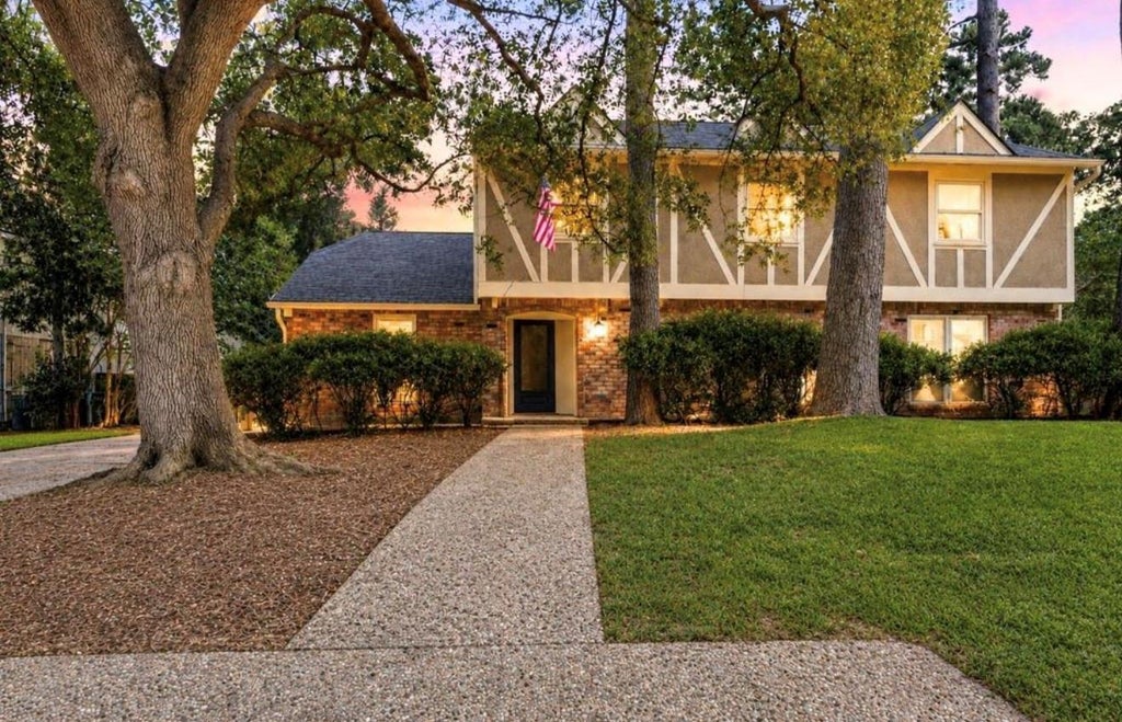 Photo of 10818 Elmdale Drive, Houston, TX 77070 (MLS # 40758061)