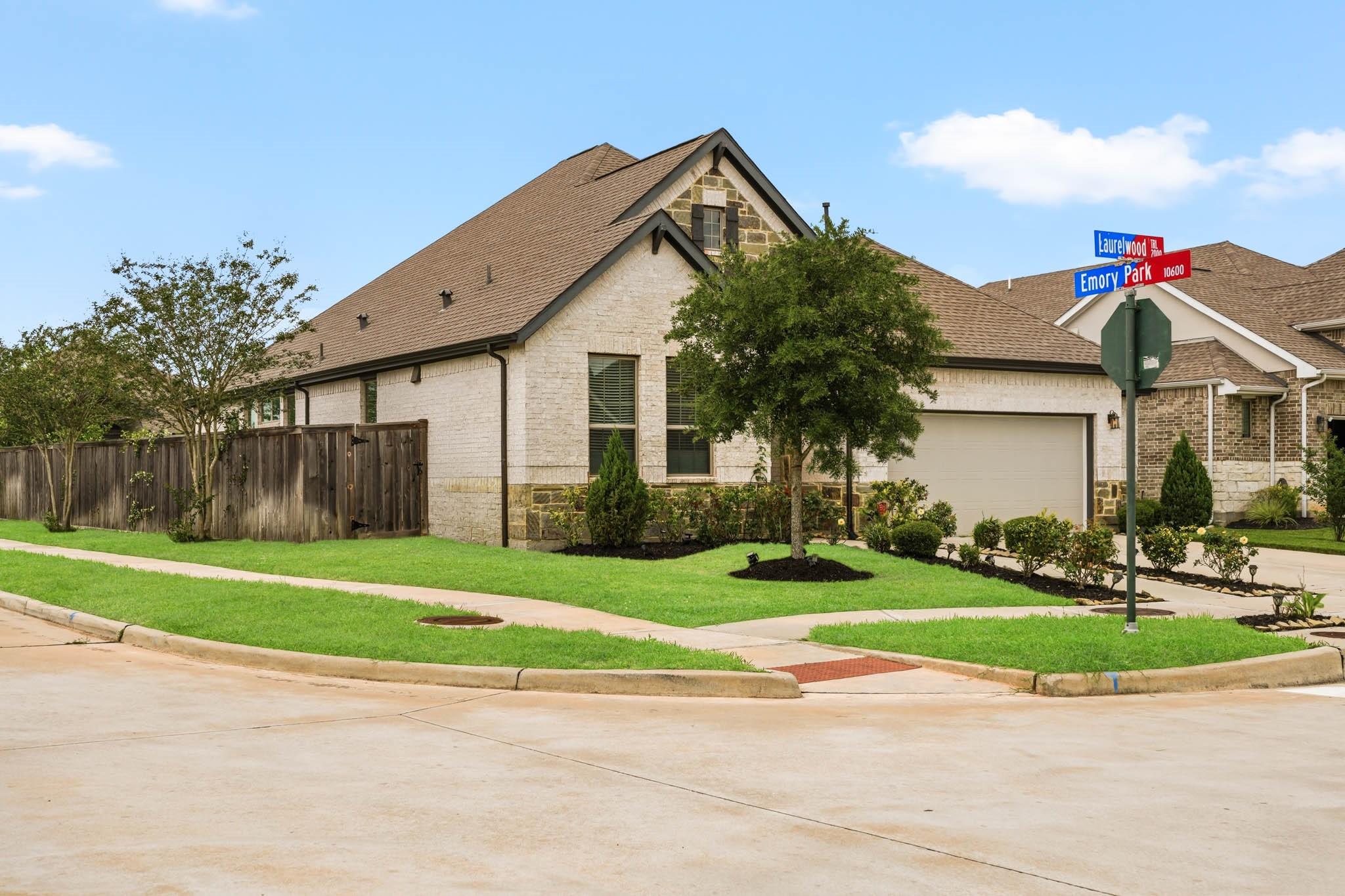 2003 Laurelwood Trail