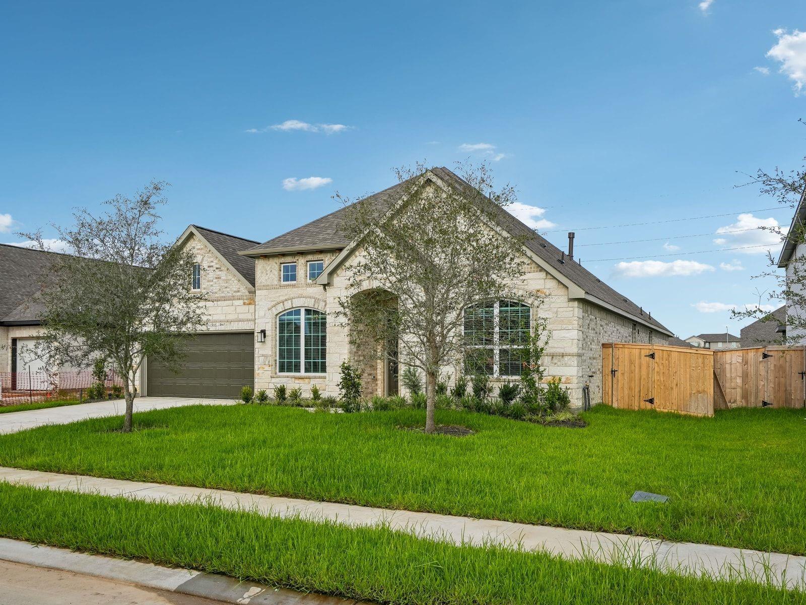 5127 Autumn Hills Trail