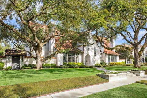 Photo of 2520 Del Monte Drive, Houston, TX 77019 (MLS # 75055950)