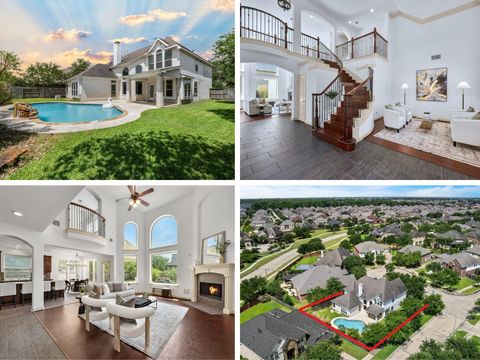 Homes For Sale - 4603 Red Hawk Court<br/> Sugar Land, TX 77479