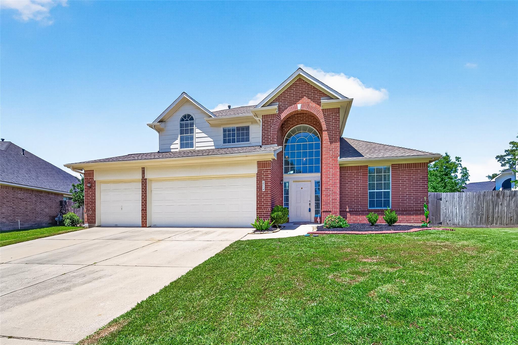2714 Holly Walk Lane