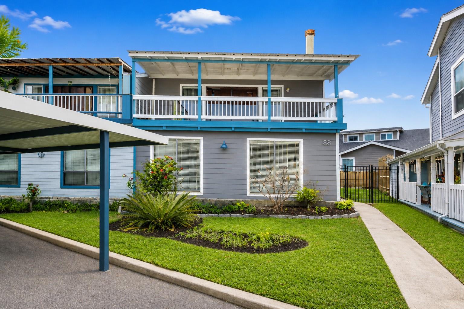 88 Lakeview Village