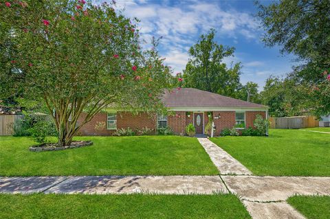 2404 Hollywood Avenue Liberty TX 77575