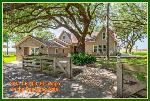 Photo of 8711 County Road 403, El Campo, TX 77437 (MLS # 72691831)