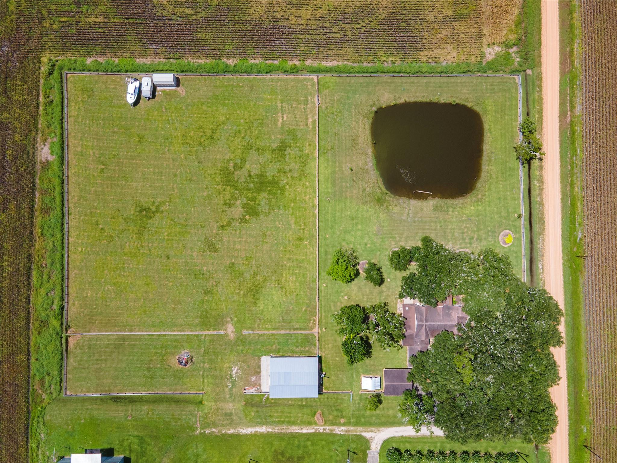 8711 County Road 403
