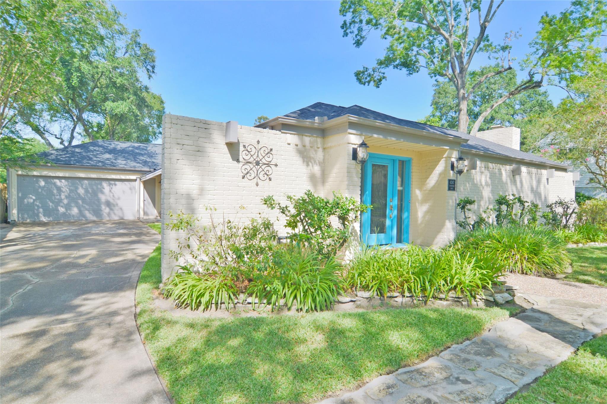 4247 Crownwood Drive
