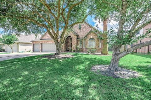 Photo of 3403 E Cedar Hollow Drive, Pearland, TX 77584 (MLS # 66243780)