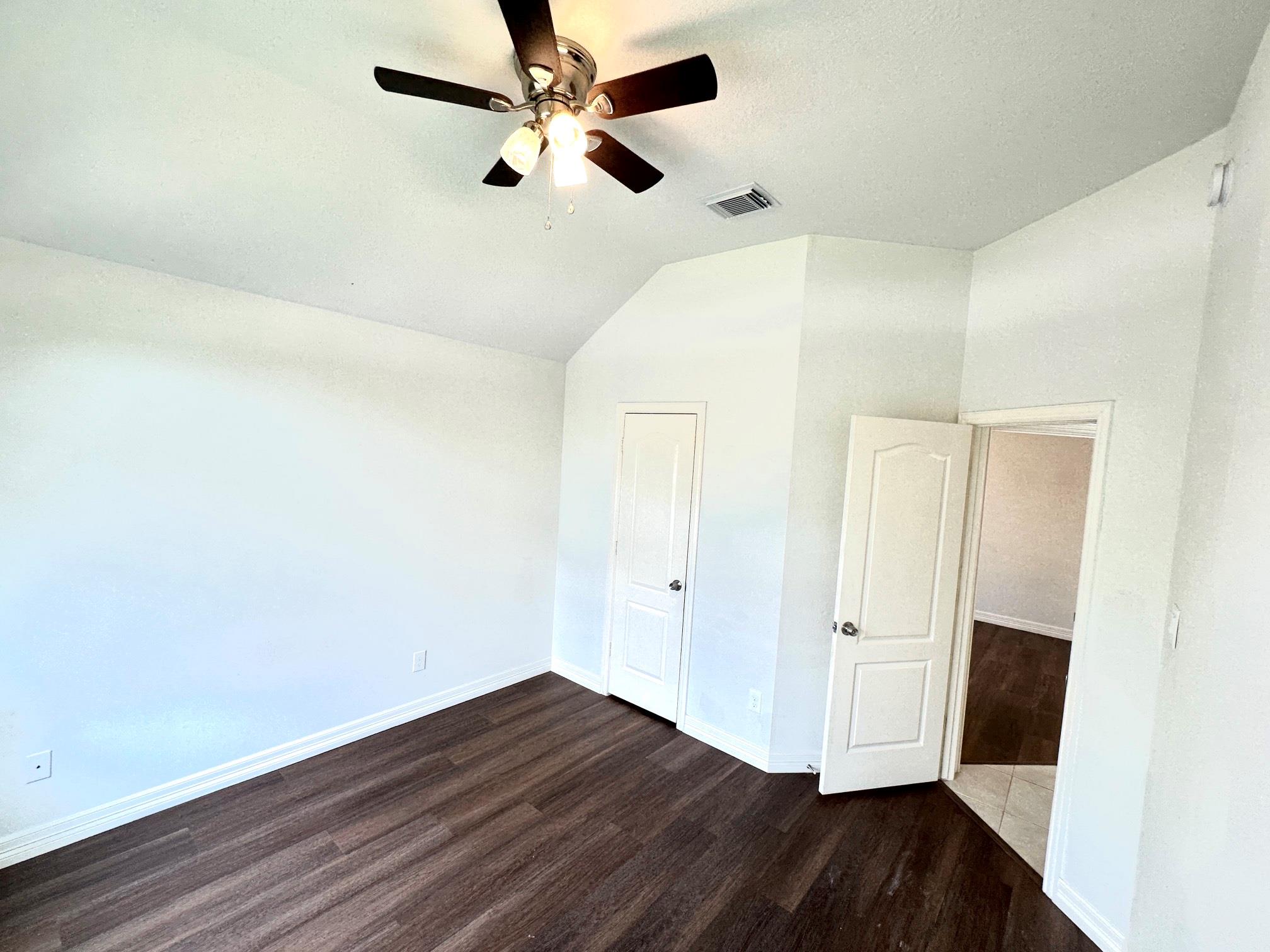 3351 Lakeway Lane