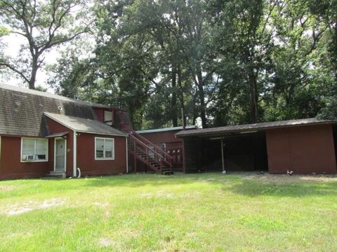 Photo of 1360 Fish Hatchery Road, Huntsville, TX 77320 (MLS # 83320494)