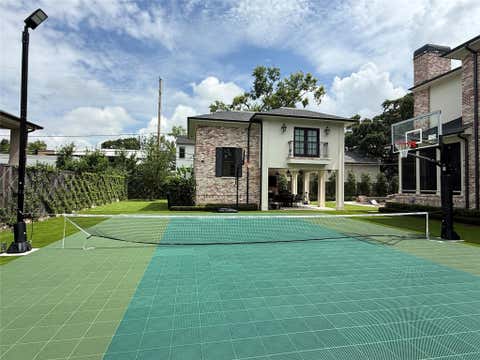 Photo of 2506 Blue Bonnet Boulevard, Houston, TX 77030 (MLS # 82018558)
