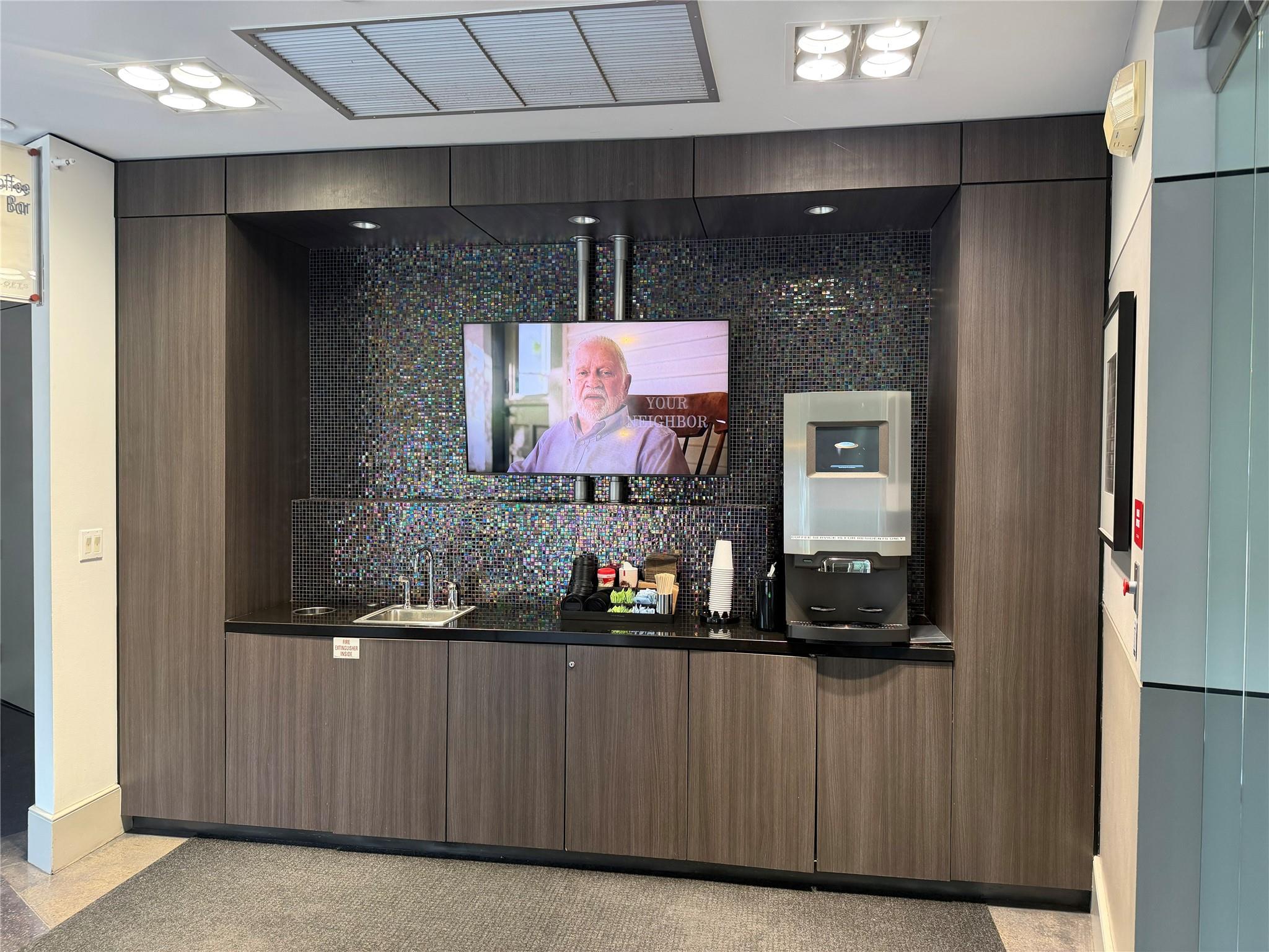 1901 Post Oak Boulevard 1105