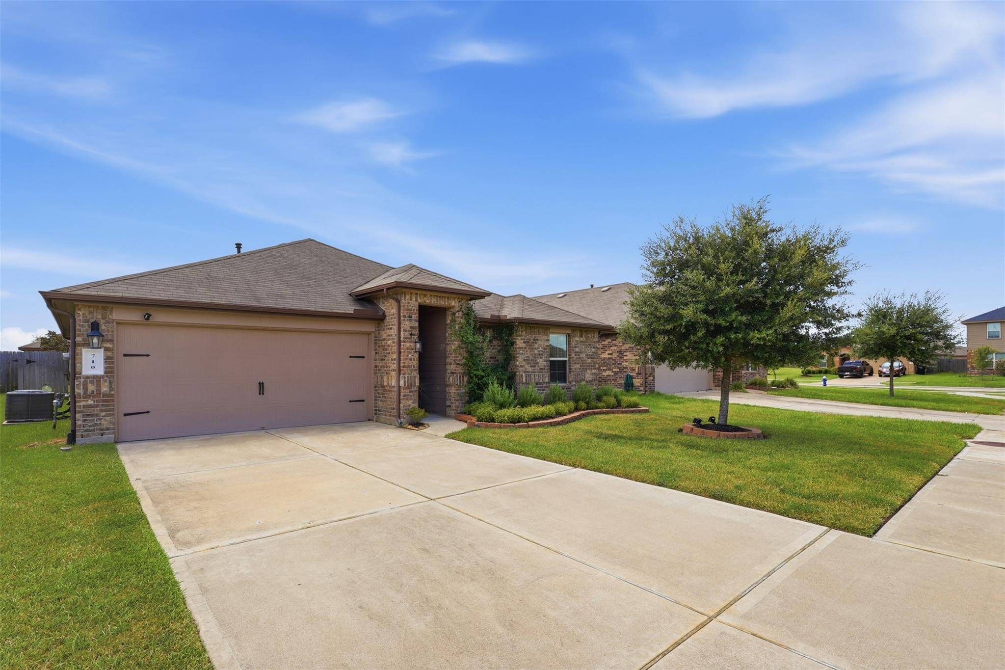 710 Desert Pea Lane