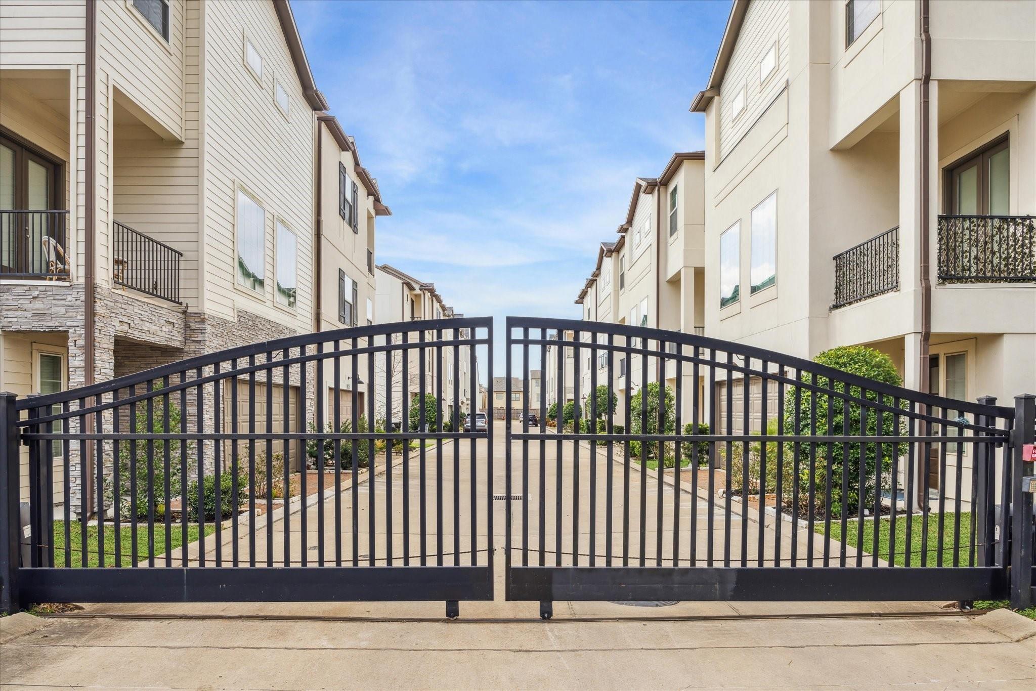 10923 Brookeshire Chase Lane