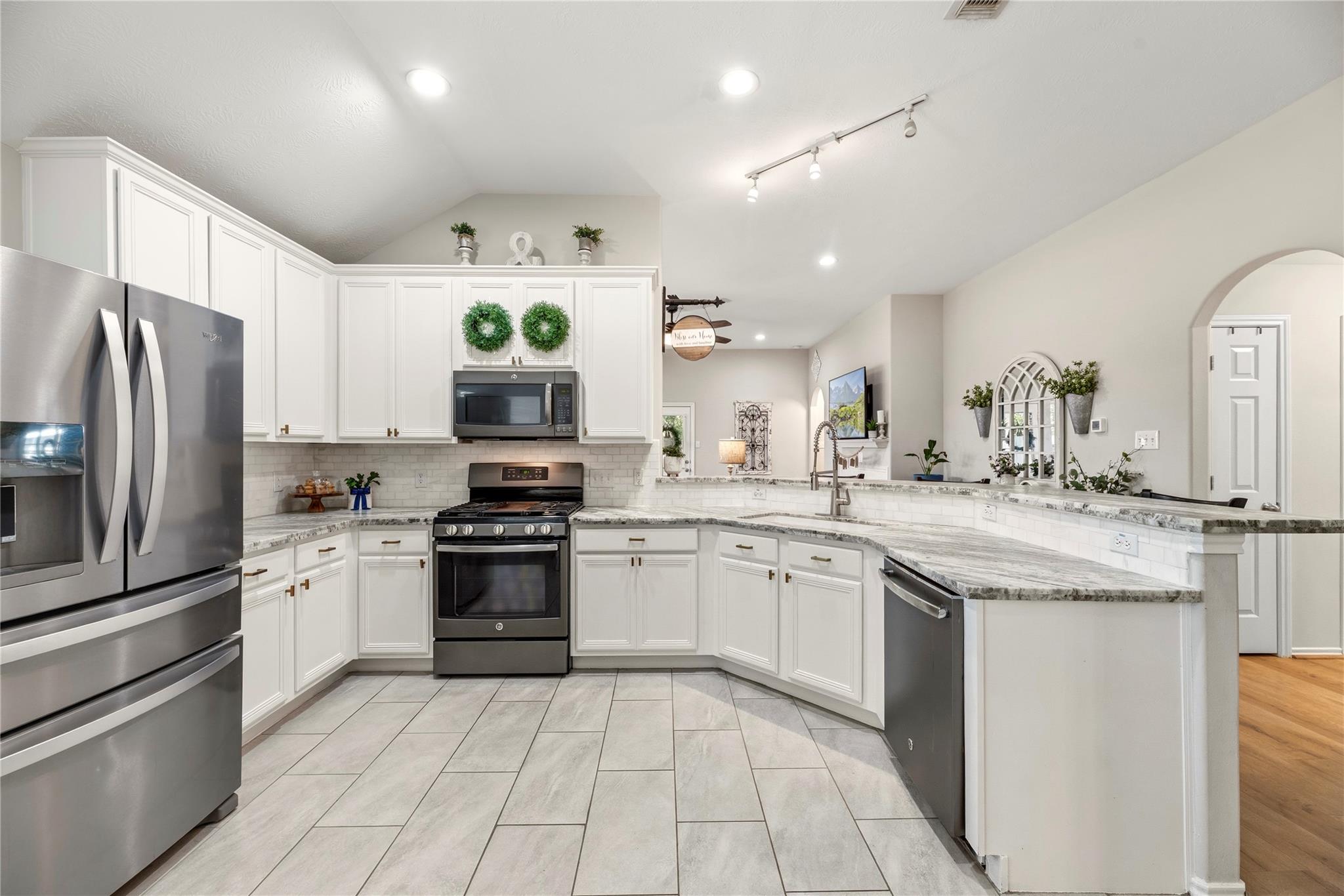 21738 May Apple Court