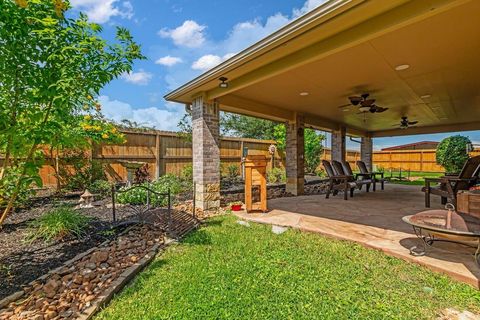 Tiny photo for 2710 Taos Trail Trl, Deer Park, TX 77536 (MLS # 33319339)