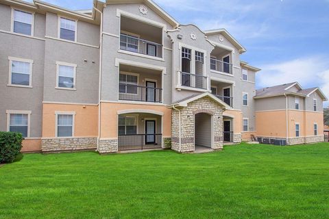 Photo of 5606 Saint David Lane Ln #160, Laredo, TX 78046 (MLS # 47917840)