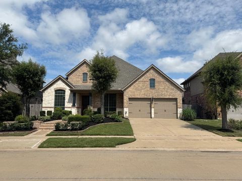 Photo of 606 Floriencia St ST, Sugar Land, TX 77479 (MLS # 73881337)