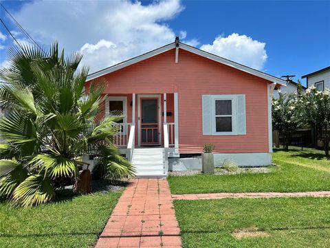 Photo of 2216 Grover Avenue, Galveston, TX 77551 (MLS # 439878)