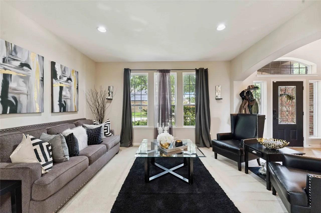 26631 Richwood Oaks Drive