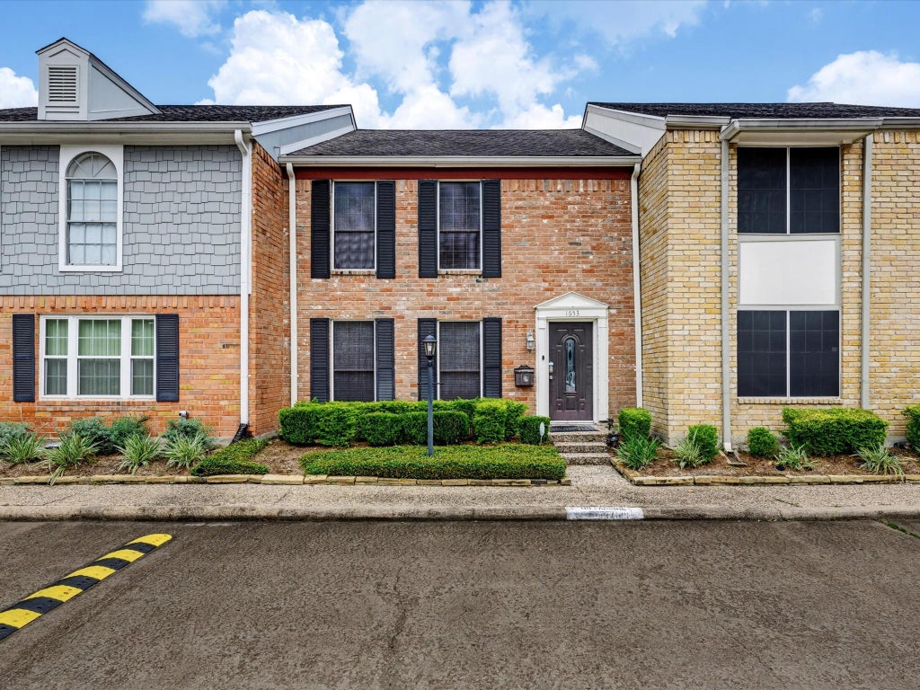 Photo of 1653 W Sam Houston Parkway S, Houston, TX 77042 (MLS # 74661967)