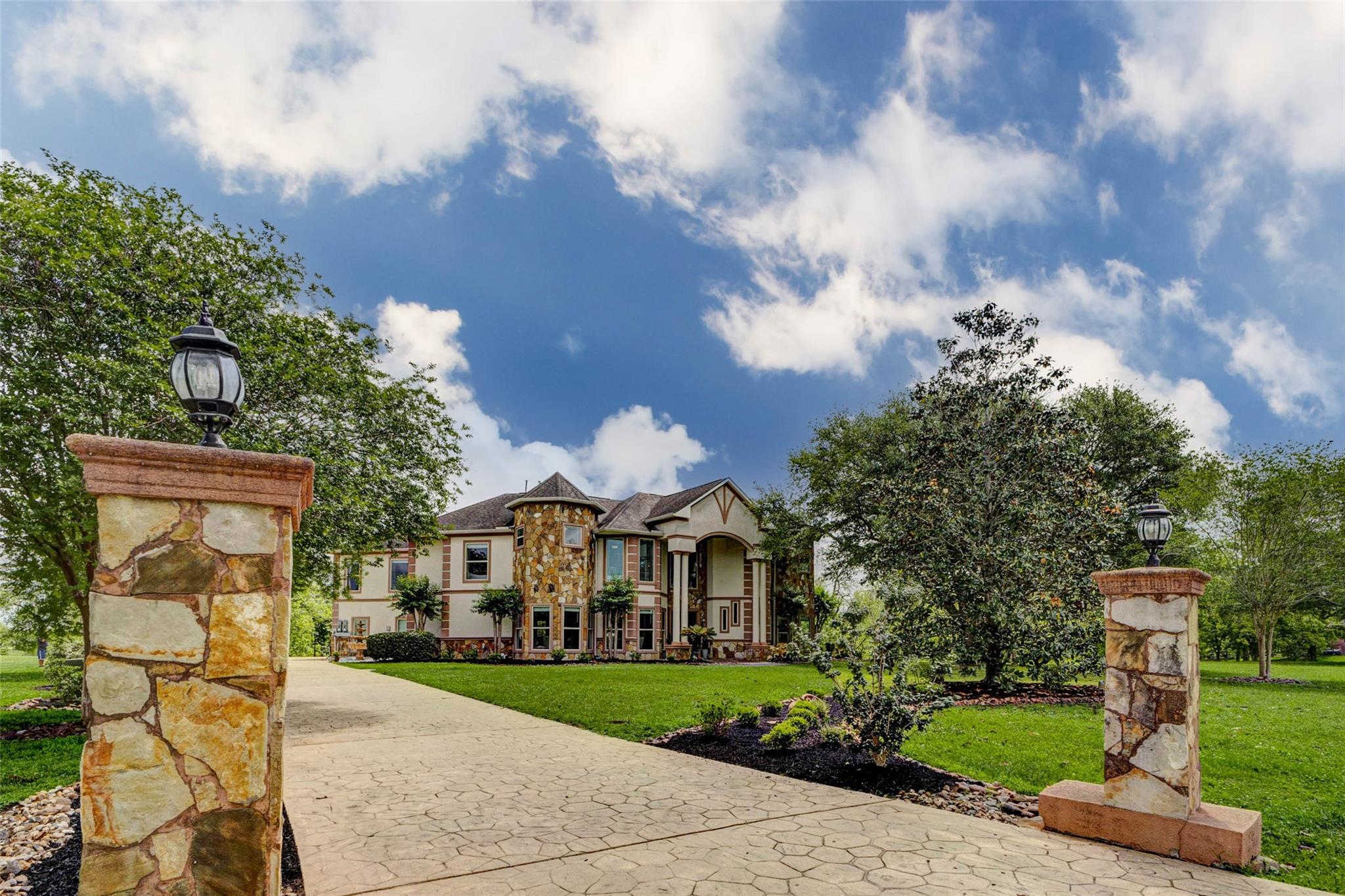 5610 Westerham Street