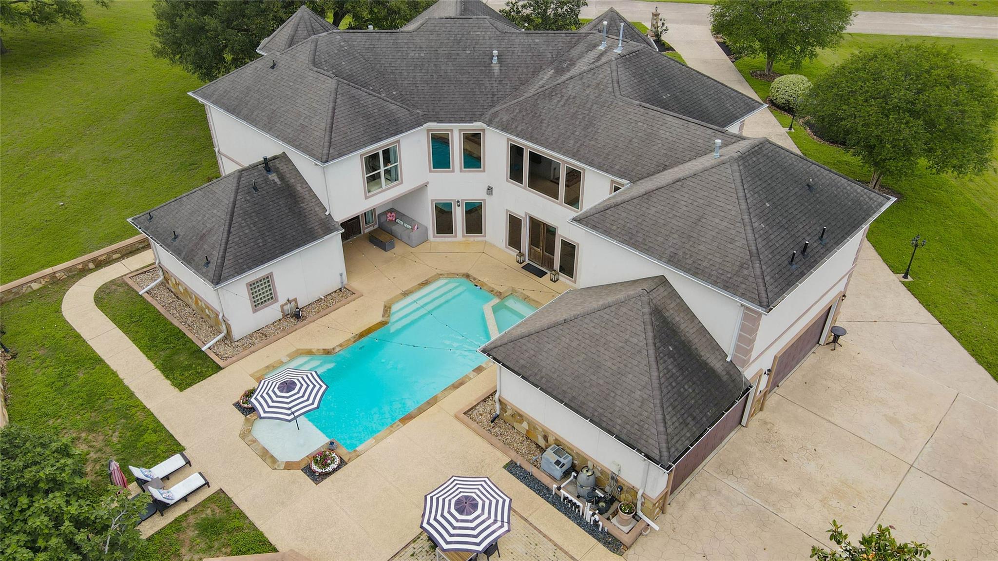 5610 Westerham Street