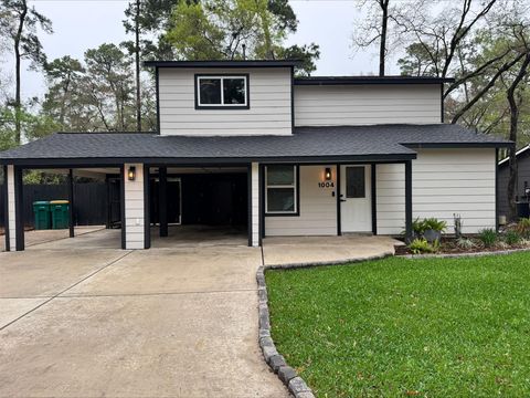 Photo of 1004 E Red Cedar Circle, The Woodlands, TX 77380 (MLS # 57055729)