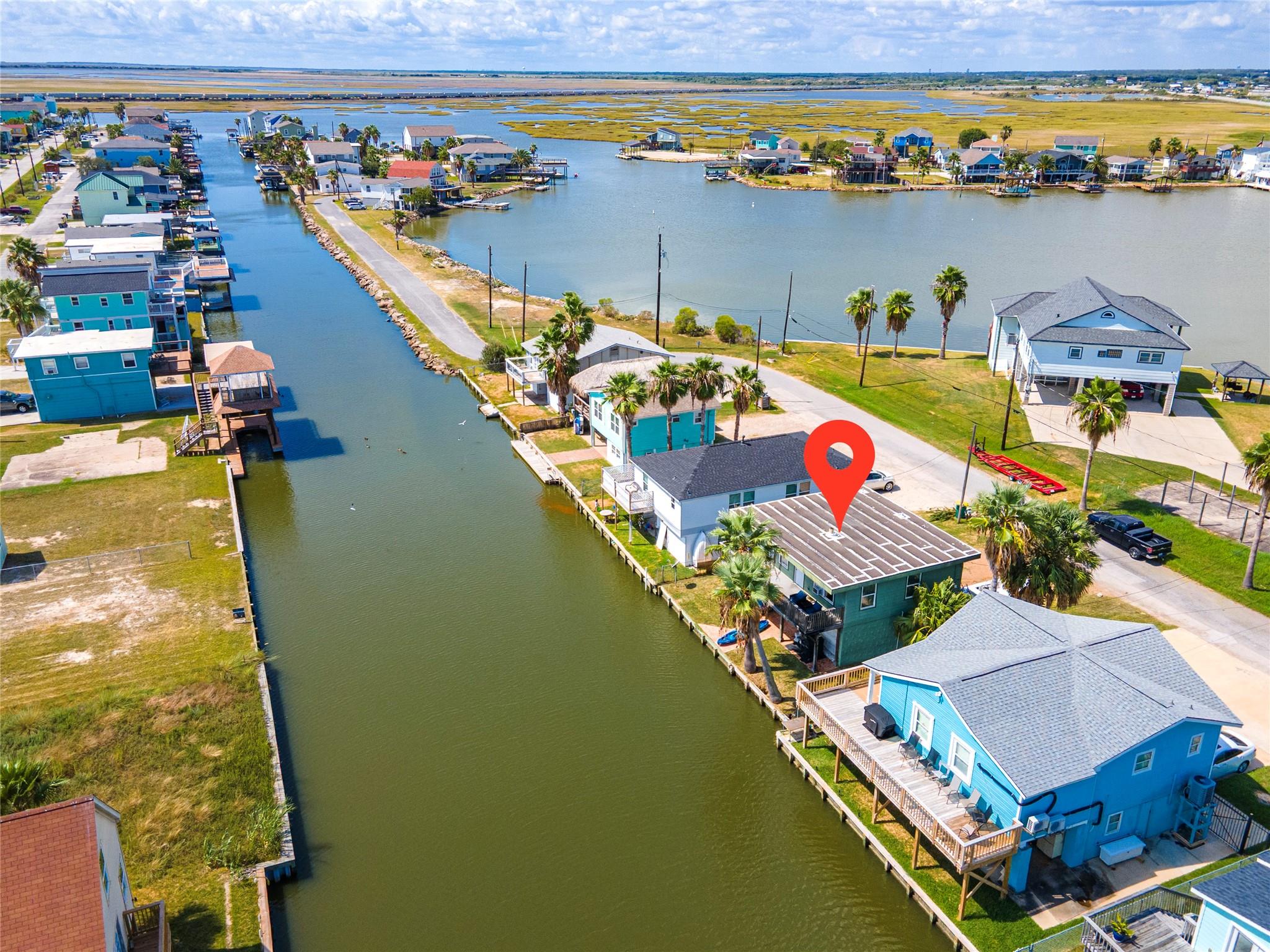 40 Lakeside Drive