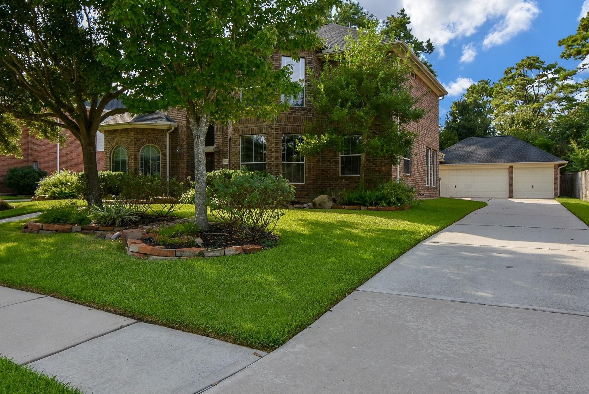 9722 Blue Cruls Way