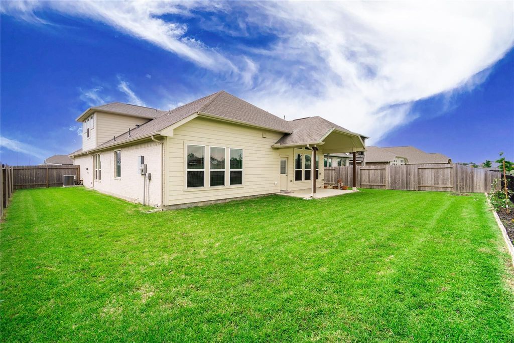 Photo of 4810 Goldeneye Drive, Baytown, TX 77521 (MLS # 21245961)