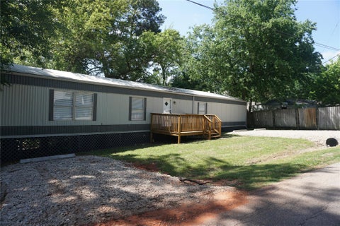 Photo of 11404 Underwood St, Willis, TX 77318 (MLS # 77244053)
