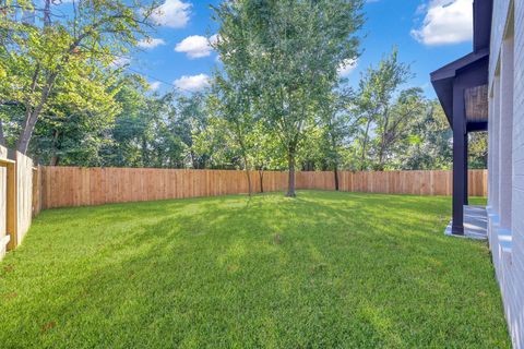 Tiny photo for 1502 Story Street, Houston, TX 77055 (MLS # 61831570)