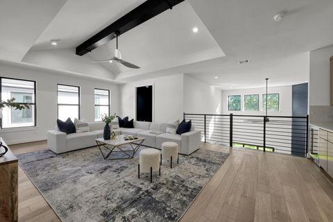 Tiny photo for 1502 Story Street, Houston, TX 77055 (MLS # 61831570)