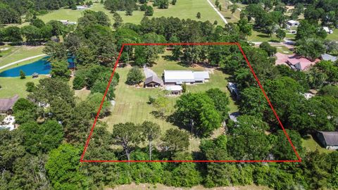 Photo of 51 Bullock Lane, Shepherd, TX 77371 (MLS # 96707174)