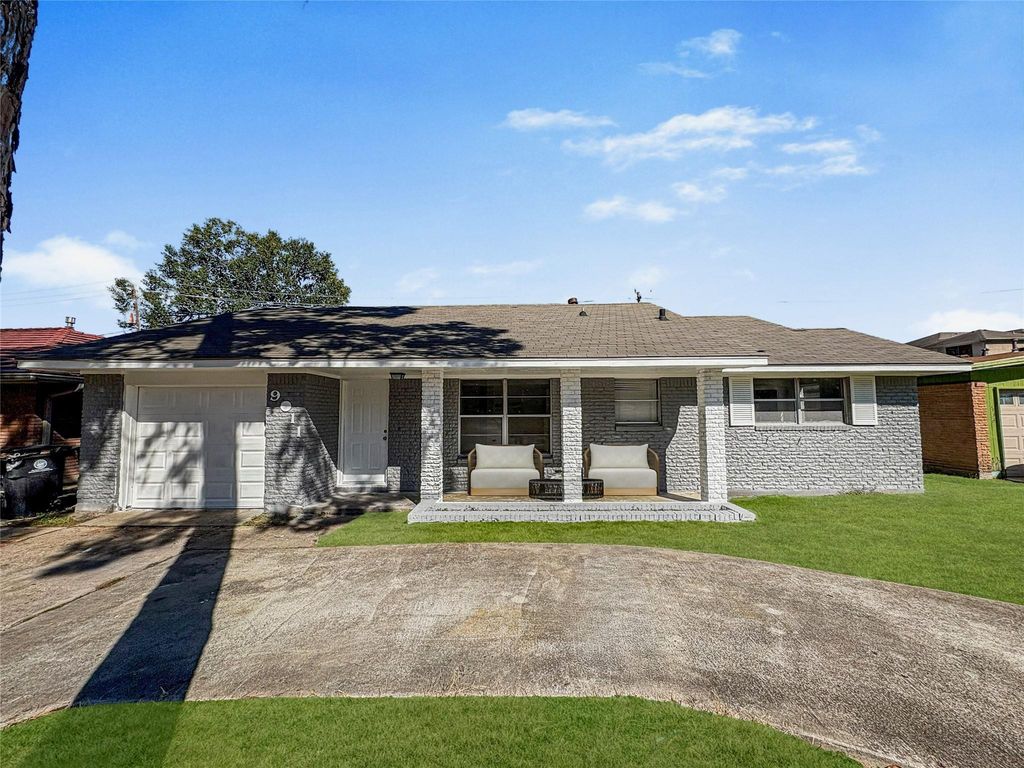 Photo of 9011 Parkette Dr, Houston, TX 77078 (MLS # 57183744)